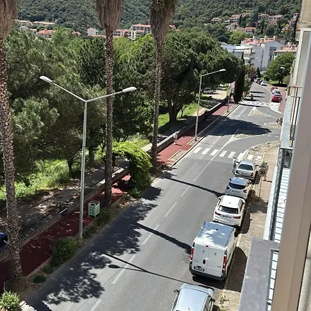Grand T3 Balcon Vue Sur Riviere Apartment